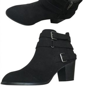 EXPRESS Black Faux Suede Buckle Booties